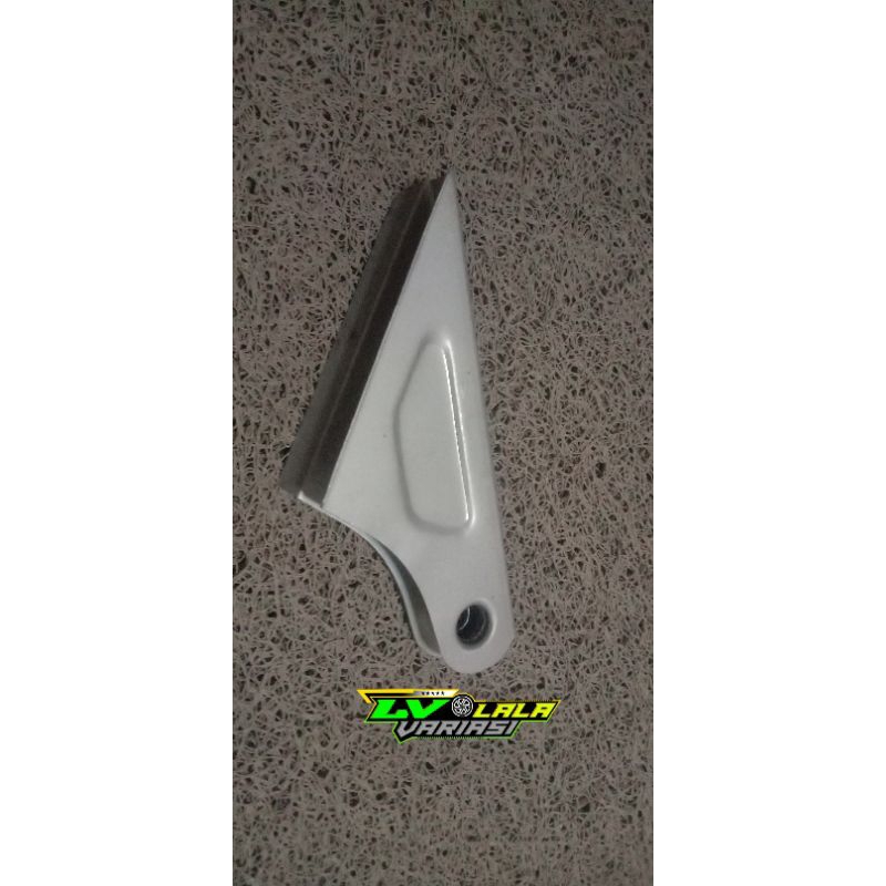 dudukan/gantungan/Bracket knalpot  beat,scopy,genio dan all yamaha mio