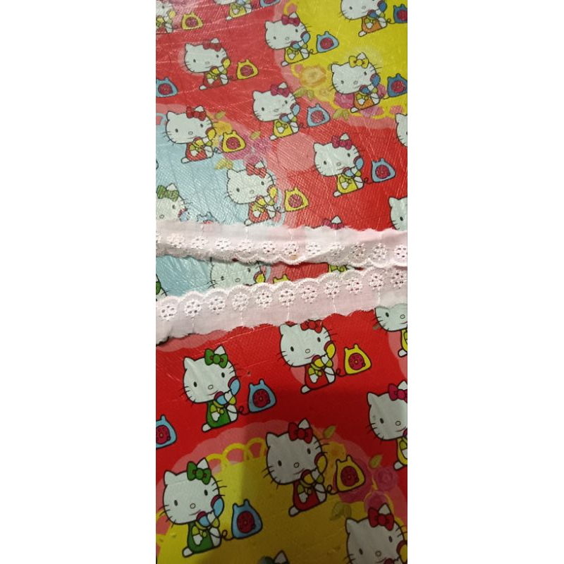 

pita katun putih 2cm harga 1pcs/15 yard
