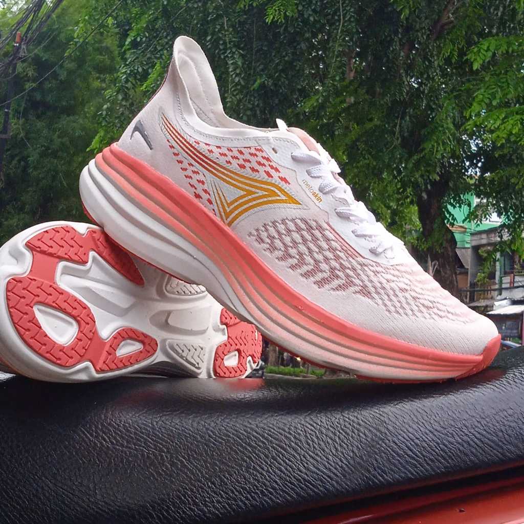 Sepatu Running Ardiles Nfinity Helios  White Cherry