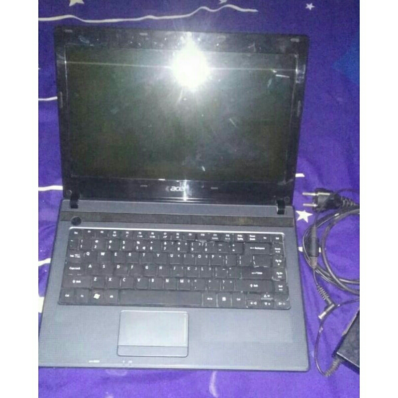 Acer Aspire 4349