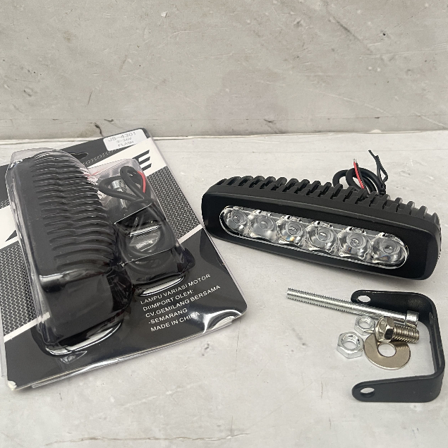 Lampu Tembak blitz strobo 6 led Panjang 4301 putih Lampu Tembak Motor