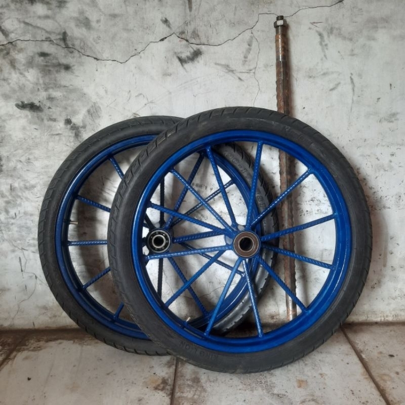 Roda Gerobak Behel Ring 17 Palang 6 Sepasang (Roda + As)