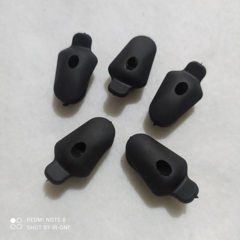 Cable guide rubber satu lubang untuk frame polygon siskiu,extrada,stratos,marin jalur kabel dalam ka