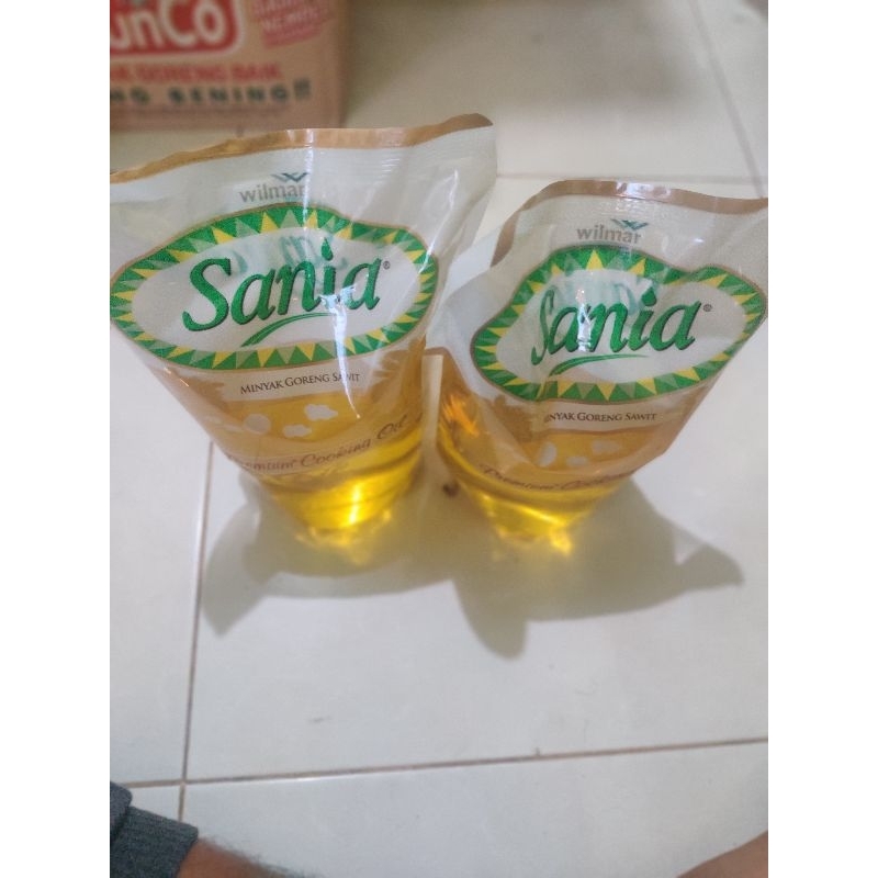 

Minyak Goreng Sania 2L