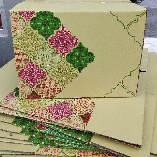 

KARDUS HAMPERS MEDIUM 40x30x30