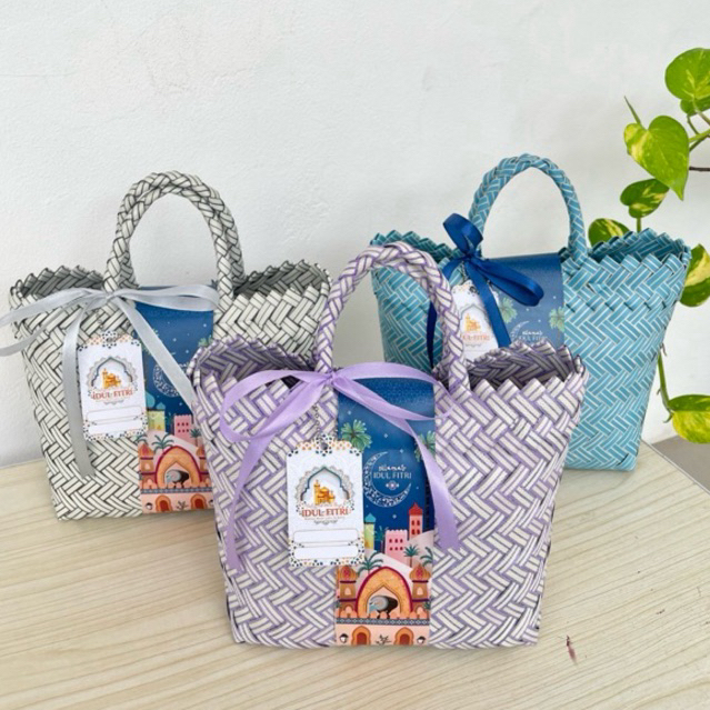 

Hampers Lebaran Snack Jar Tas Anyam Low budget Isi 2 snack kar