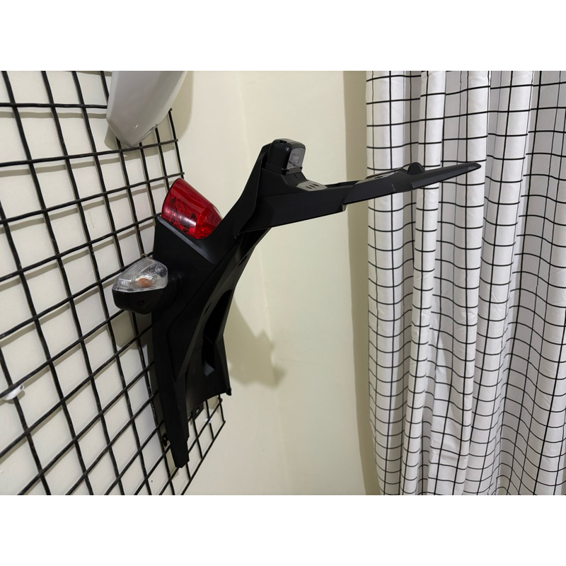 spakbor/stoplamp/sein belakang crf ori