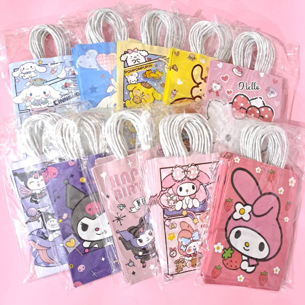 

(12 PCS)Paper Bag Souvenir Pesta Lebaran Anak Cinnamoroll Hello Kitty Kuromi Melody Pompompurrin