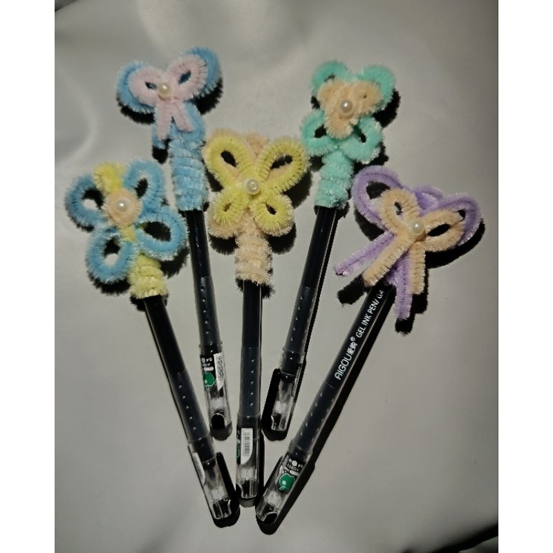 

pulpen hias (kawat bulu)