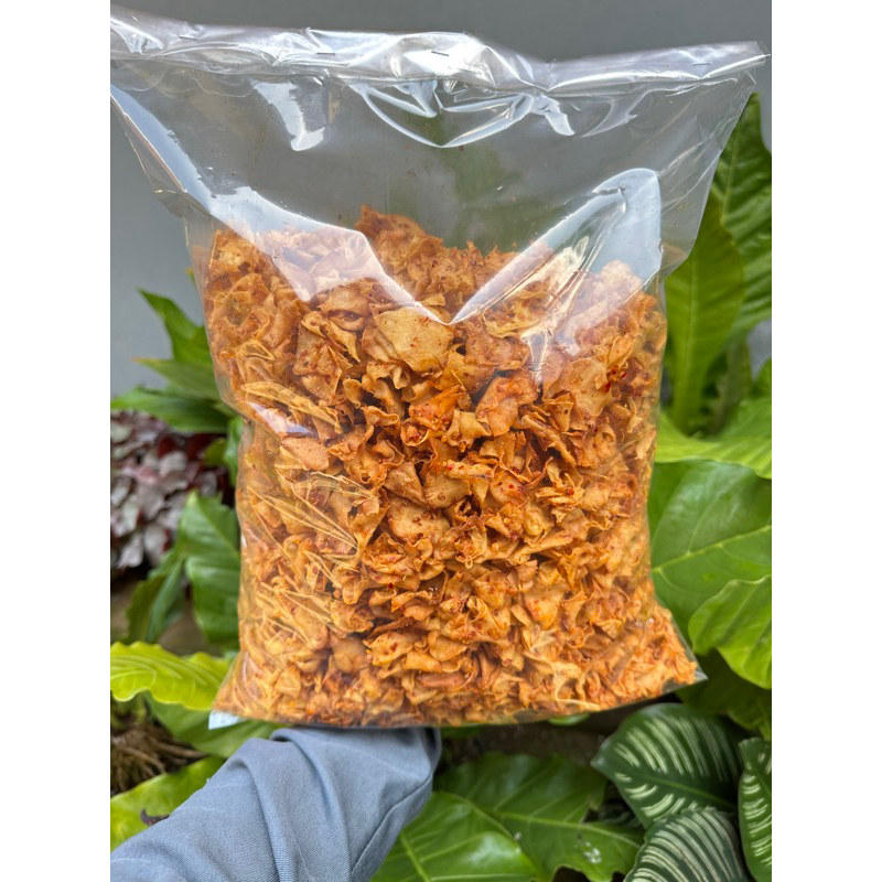 

keripik singkong keriwil bawang pedas dan ketumbar berat 2kg