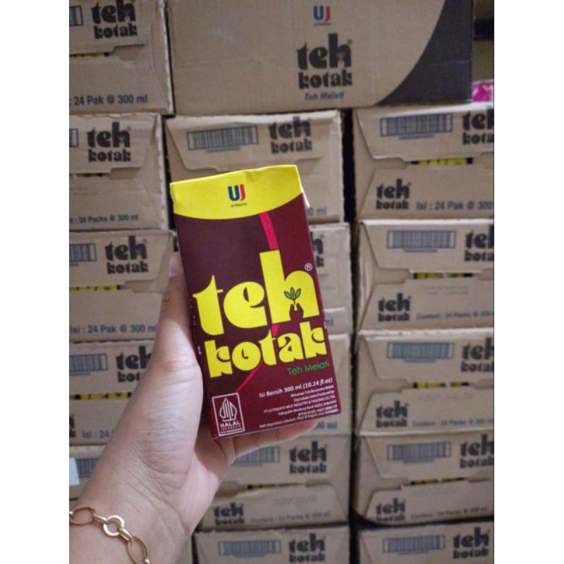 

Teh Kotak Melati 300ml 1dus