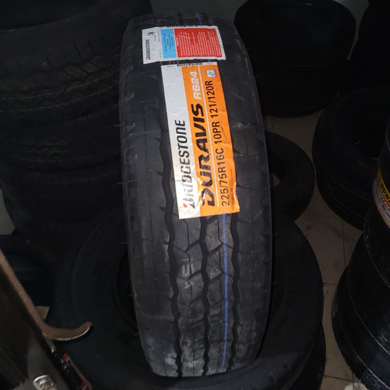 Ban Mobil Bridgestone 225 75 16 R16 Duravis R624