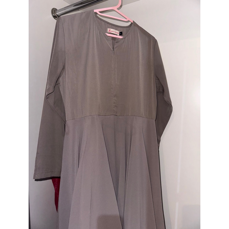 PRELOVED GAMIS ELEGAN SIMPLE GAMIS MURAH THRIFT SAND