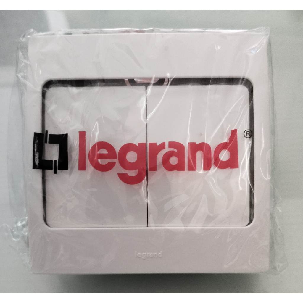 Saklar Seri Mellia White 281002 Legrand