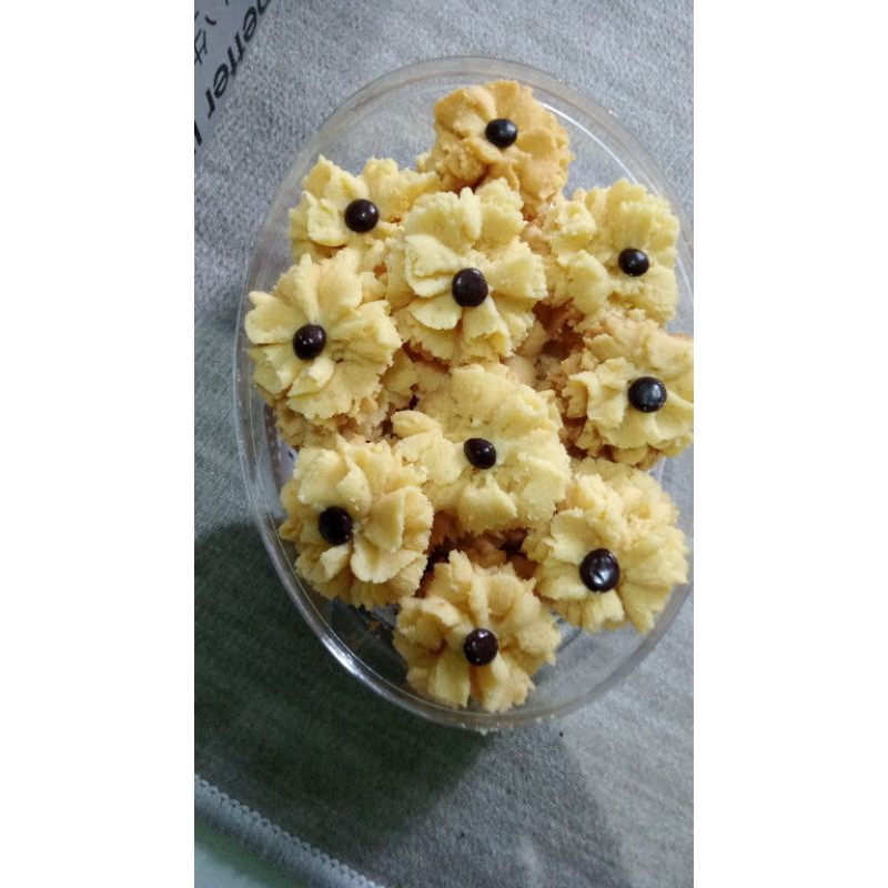 

Kue kering semprit jadul