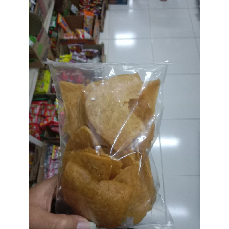 

Krupuk udang mentah
