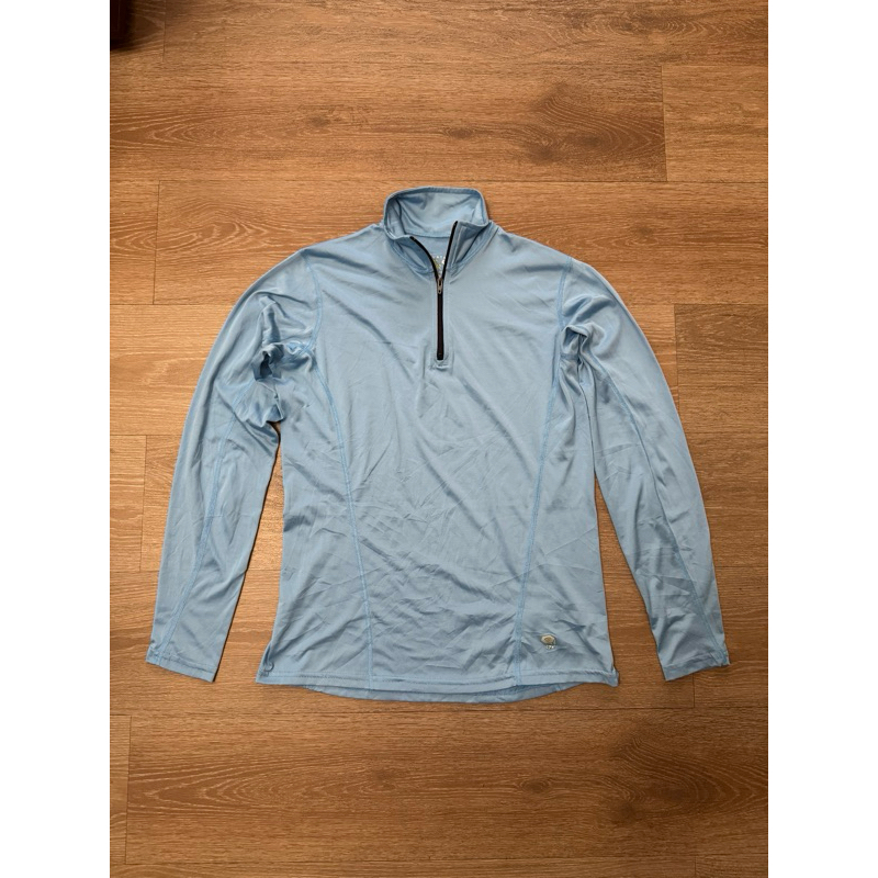 baselayer mountain hardwear