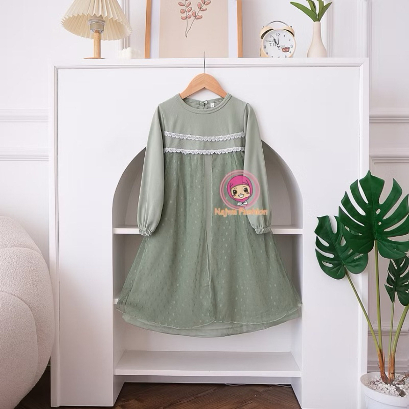 Gamis Anak Desyana Bahan Suncrepe Kombi Tile