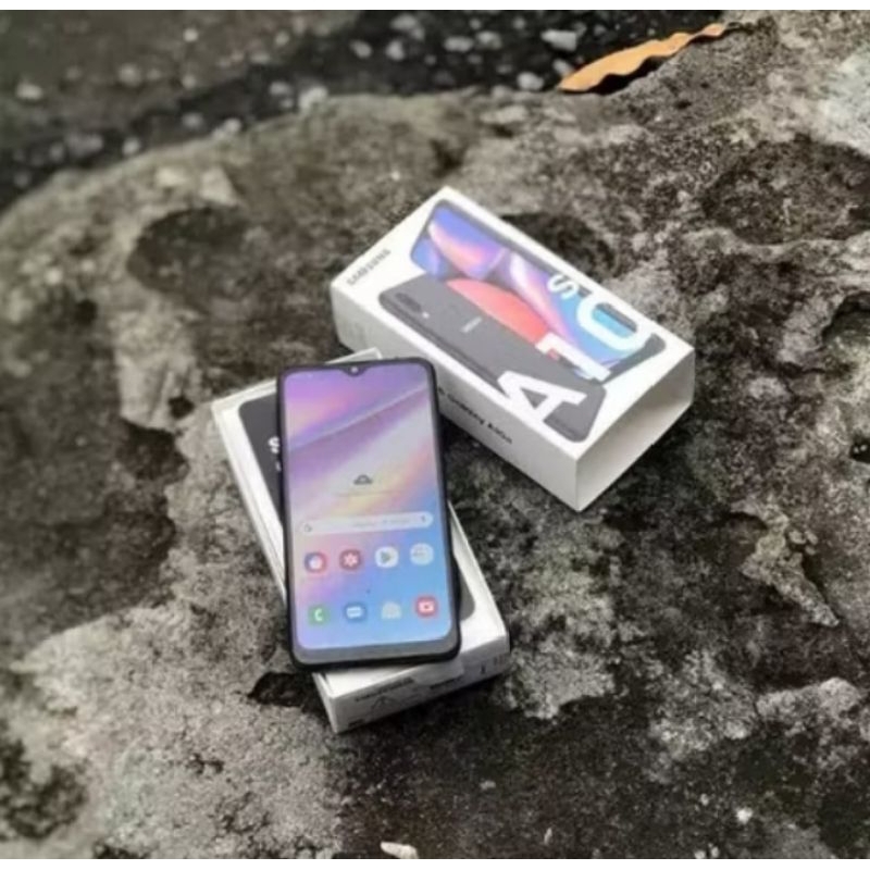 HP SAMSUNG A10S( RAM 2 )(INTERNAL 32)