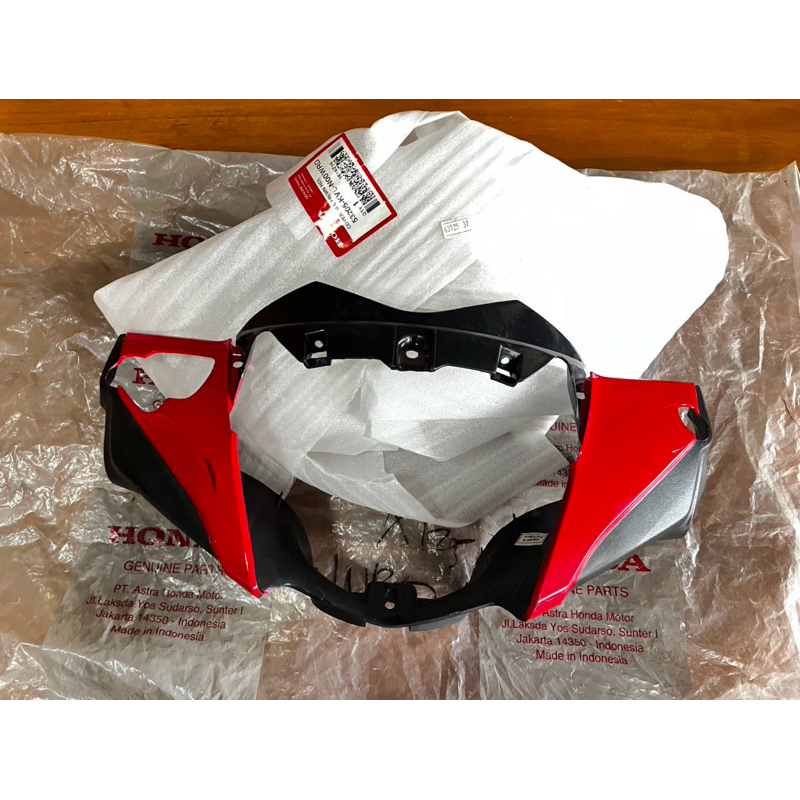 TOTOK BATOK COVER LAMPU REFLEKTOR DEPAN HONDA SUPRA X 125 X125 BATMAN VISOR MERAH ORI ORIGINAL AHM 5