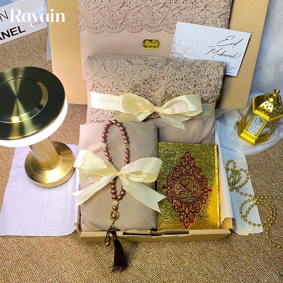 Paket B / Hampers Mukena Tasbih Quran Silver Emas Seserahan 1 Set Gift Box Hadiah kado cewe Ulang ta