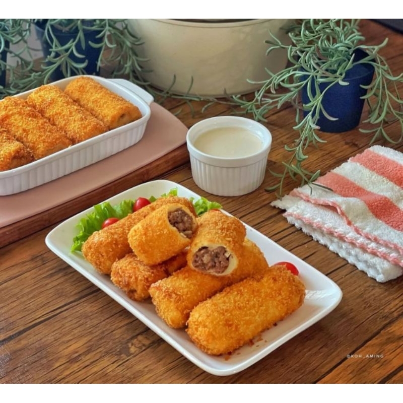 

Risol Daging by Dapur Nadnad