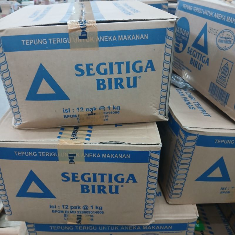 

Tepung Terigu Segitiga Biru 1kg Kemasan Transparan