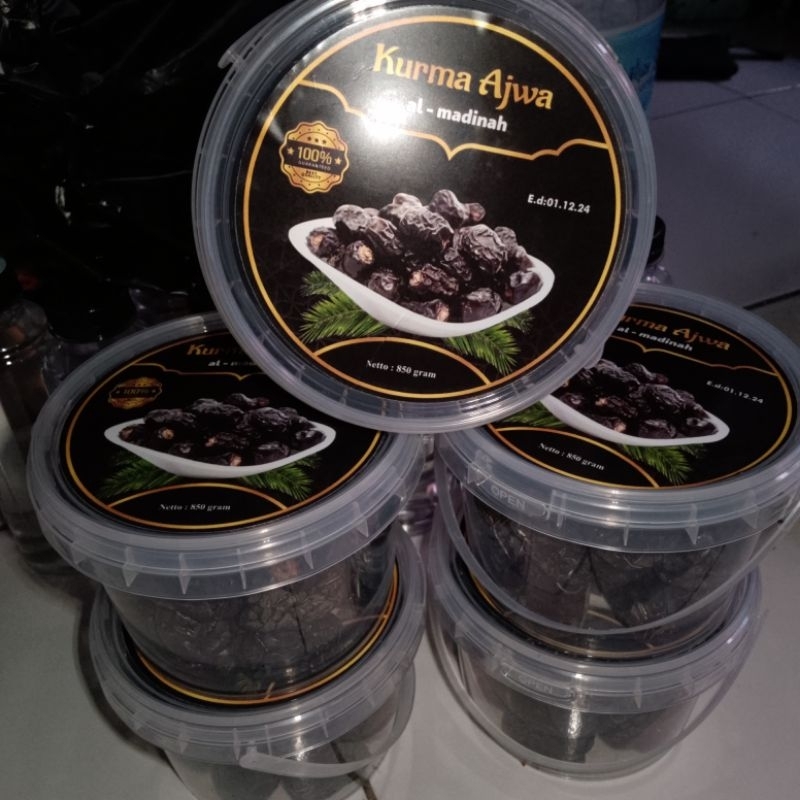 

KURMA AJWA JUMBO 350gram PREMIUM ASLI MADINAH NGGAK KERAS