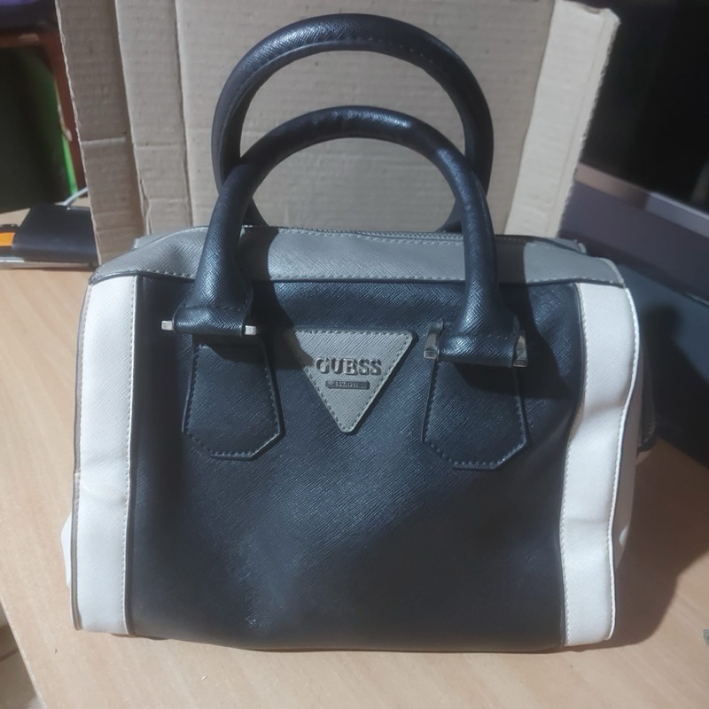 Tas Wanita Guess Original Bekas/Second