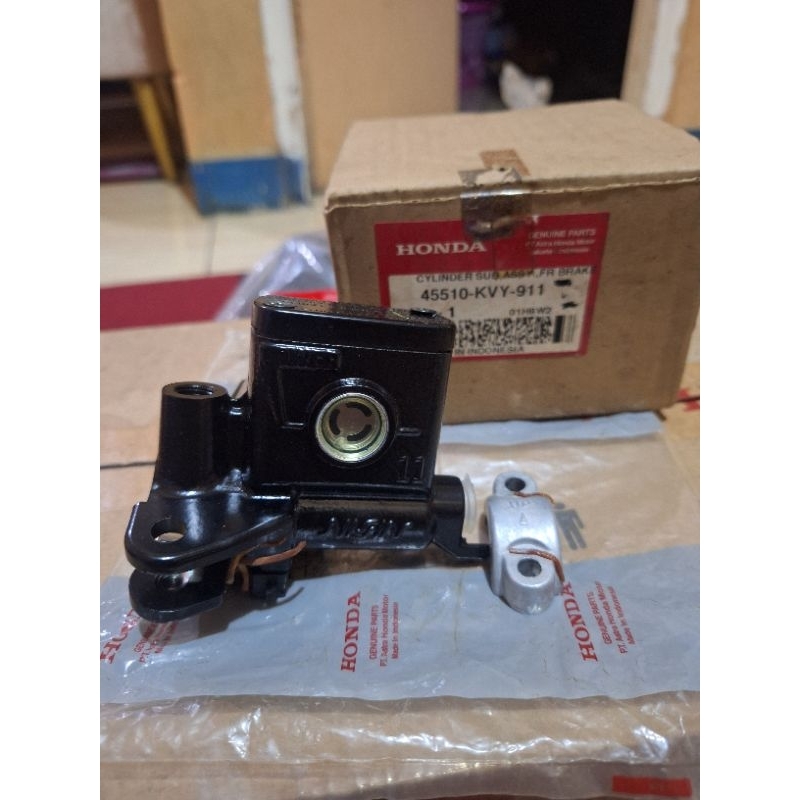 cylinder sub tabung master rem depan honda beat bit karbu original ahm honda 45510-KVY-911