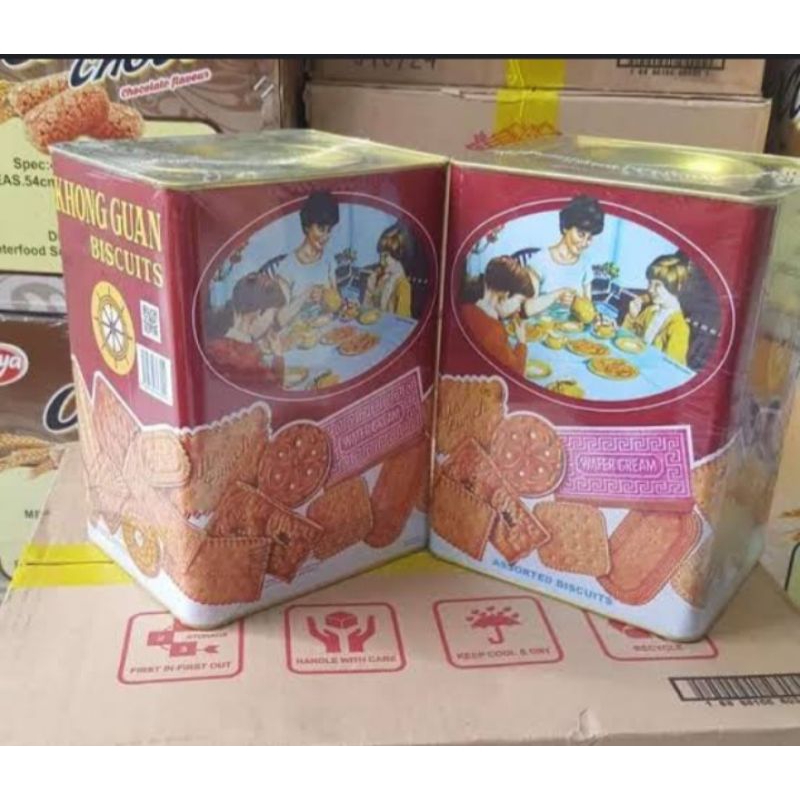 

Khongguan Kaleng kotak besar 1600gr,,