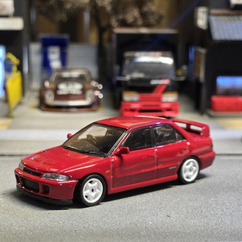 Tarmac 1/64 Mitsubishi Lancer GSR Evolution II Red Loose