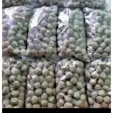 

bakso daging sapi mentah(harga 12 pcs)