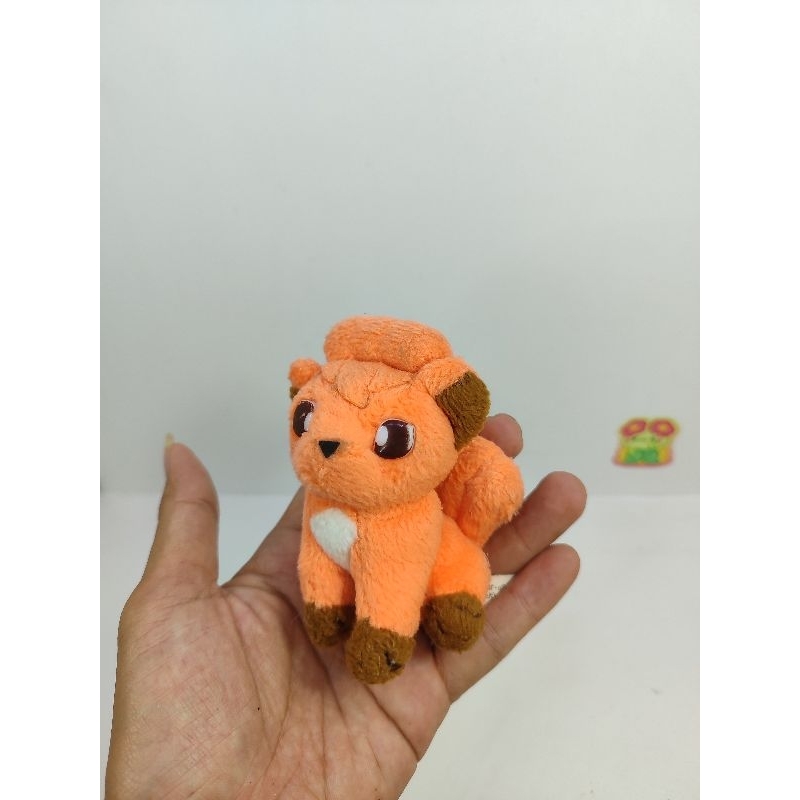 boneka Vulpix pokemon mini bandai vintage