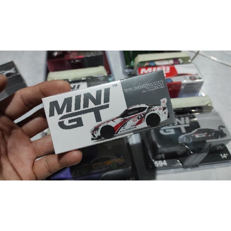Mini GT pandem Toyota GR supra CUSCO merah