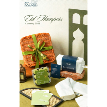 

Fountain's Eid Hamper #C : Treatment GIft Card + Coconut Nastar + The Fountain Candle + Rattan Box
