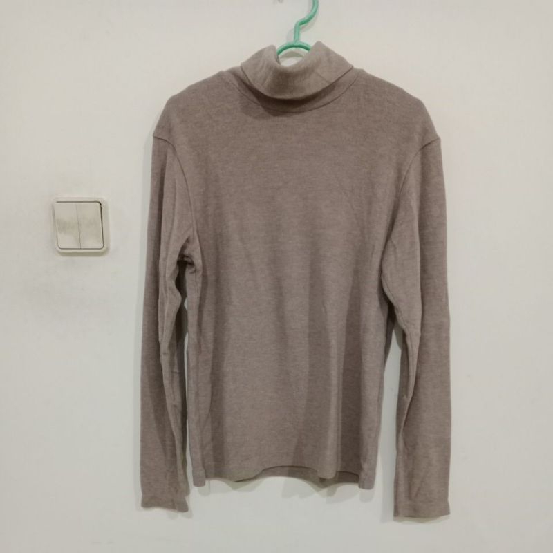 Longsleeve Heattech uniqlo M turtleneck