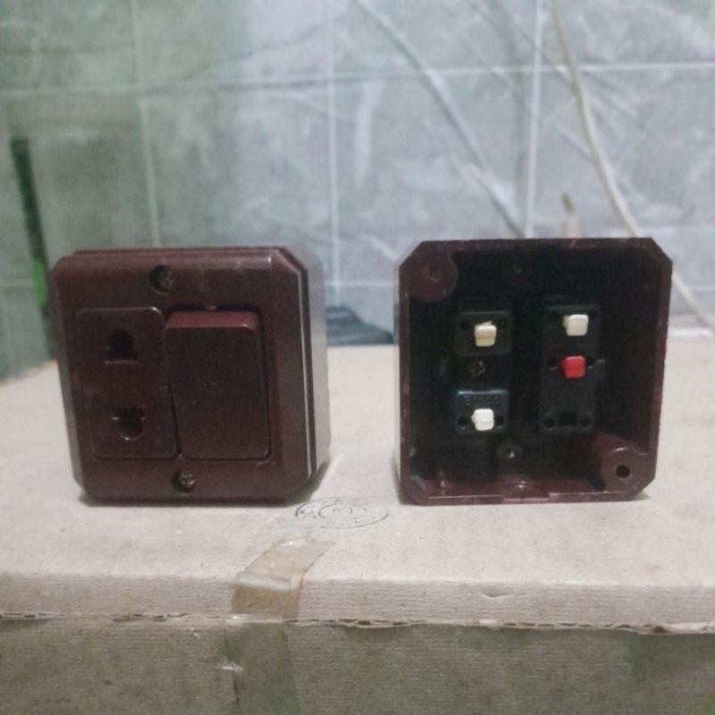 SAMLAR ENGKEL PLUS STOP KONTA TEMPEL MERK BROCO