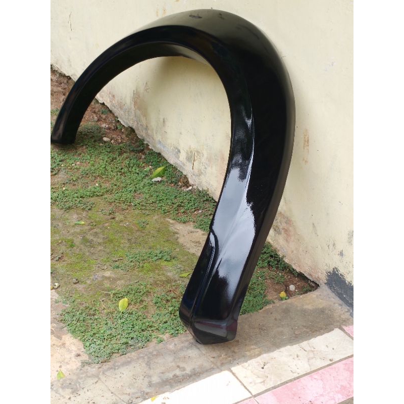 over fender pajero lama model ori satuan