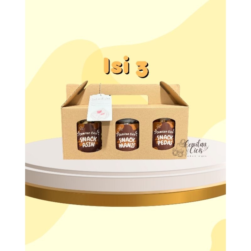 

HAMPERS SNACK MAKANAN RINGAN ISI 3 (LEBARAN / BIRTHDAY / SYUKURAN / GIFT)
