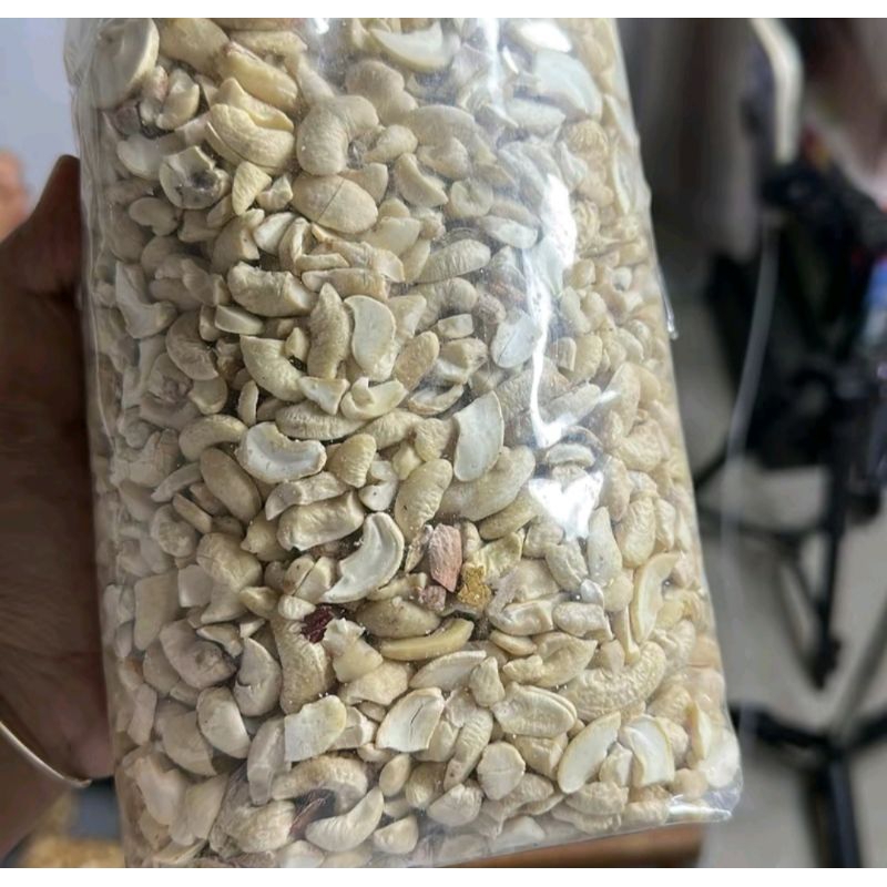 

KACANG MEDE REMUKAN MENTAH