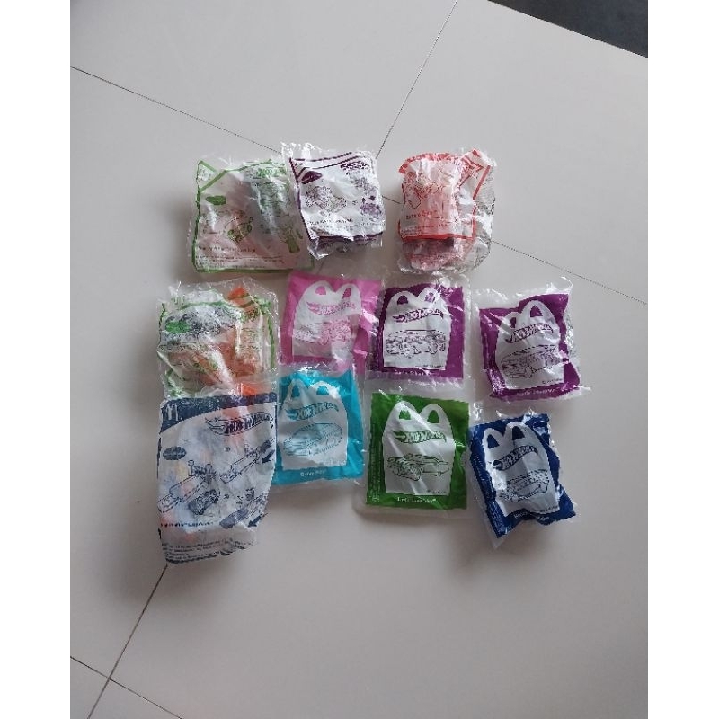 Happy meal MCD hot wheels, monster jump, mainan mcd