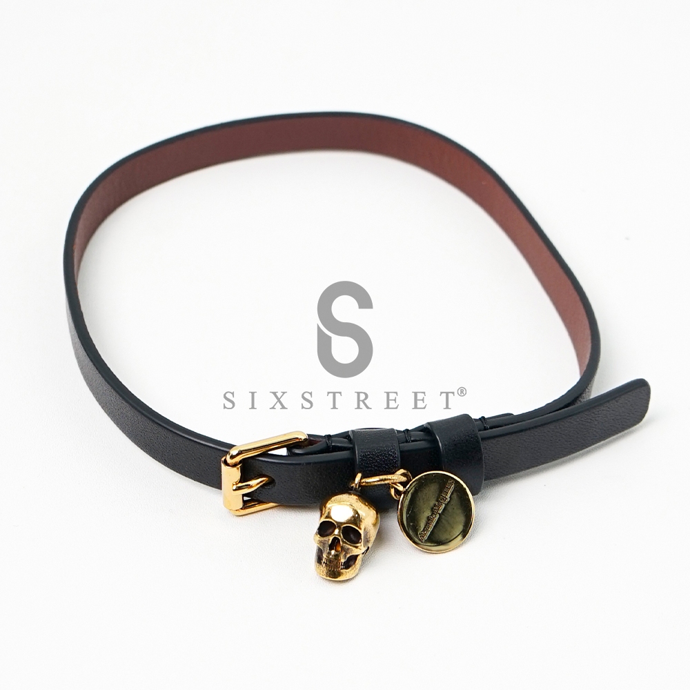 Alexander McQueen Bracelet Skull ( 100% Authentic )