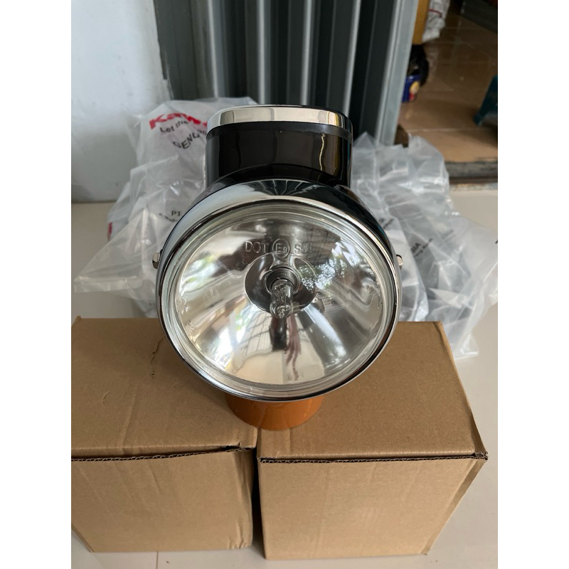 BATOK LAMPU CD90 SET SPIDO UKURAN 5,75INC PNP LAMPU LED 16 LED PNP CB , GL100 ,