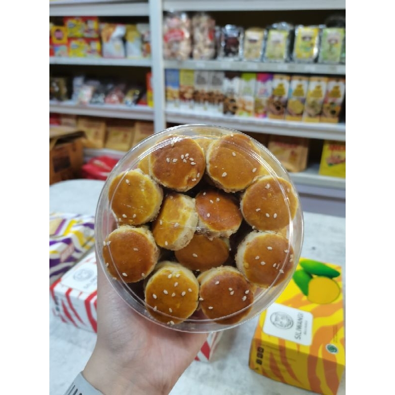 

CEMILAN LEBARAN ANEKA KUE KERING PD ZIDAN