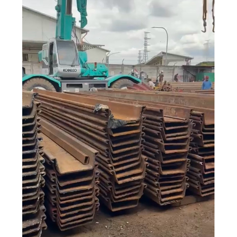 Sheet Pile Bekas Type 3  400 x 125