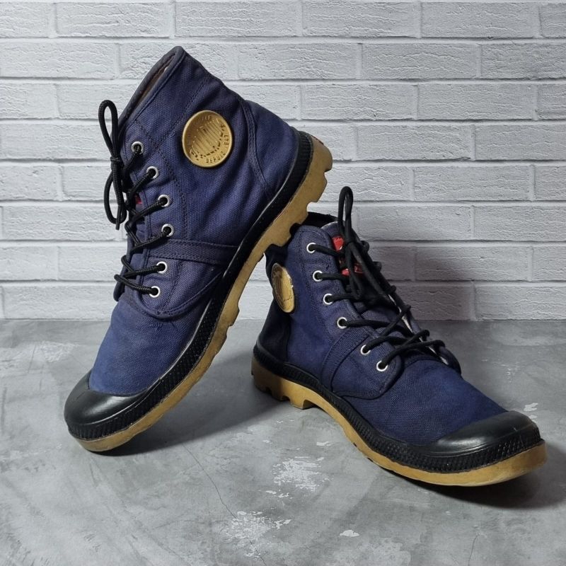 Sepatu Boots Palladium Canvas Repaint Navy