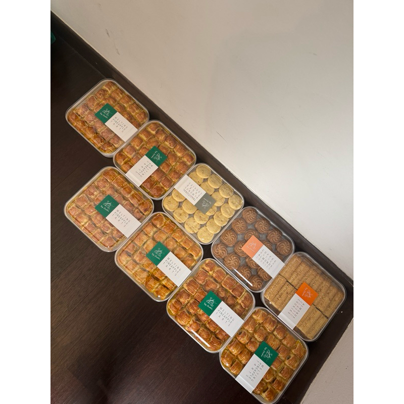 

READY Top Cookie Nastar dan Almond Kuala Lumpur