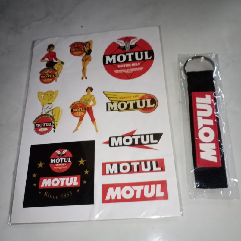 

Merchandise Stiker + Gantungan Kunci Motul