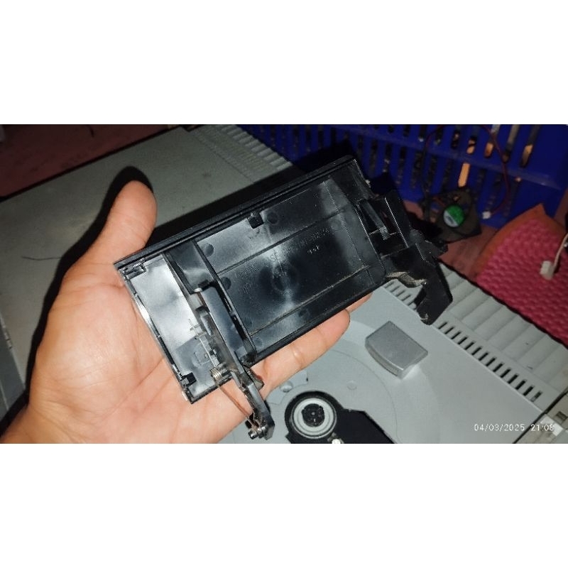 tutup kaset tape polytron bb5210
